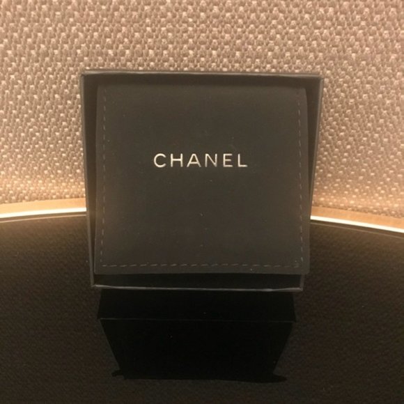 Chanel Crystal Orbit Space Stars Brooch - Picture 6 of 7